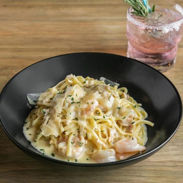 Shrimp and Clam Linguini.